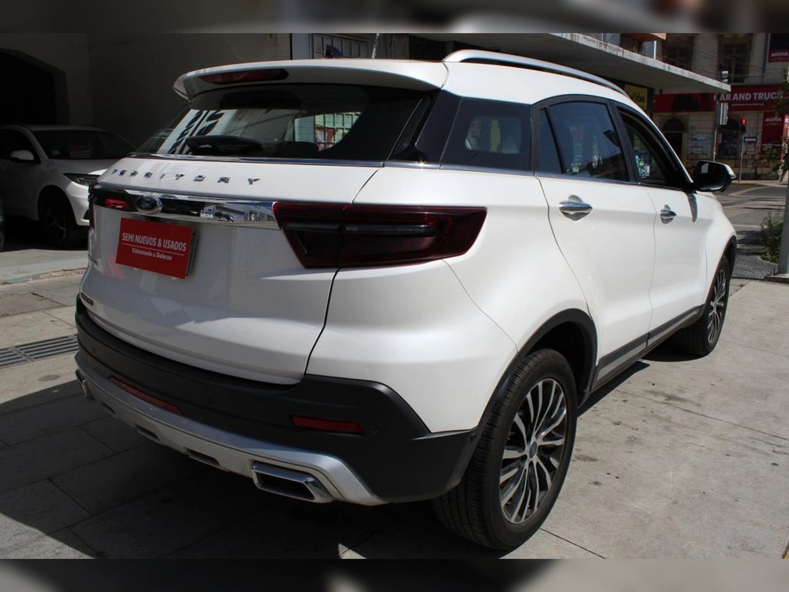 Ford TERRITORY Titanium 1.5L AT 2024 - Foto 3 de 11