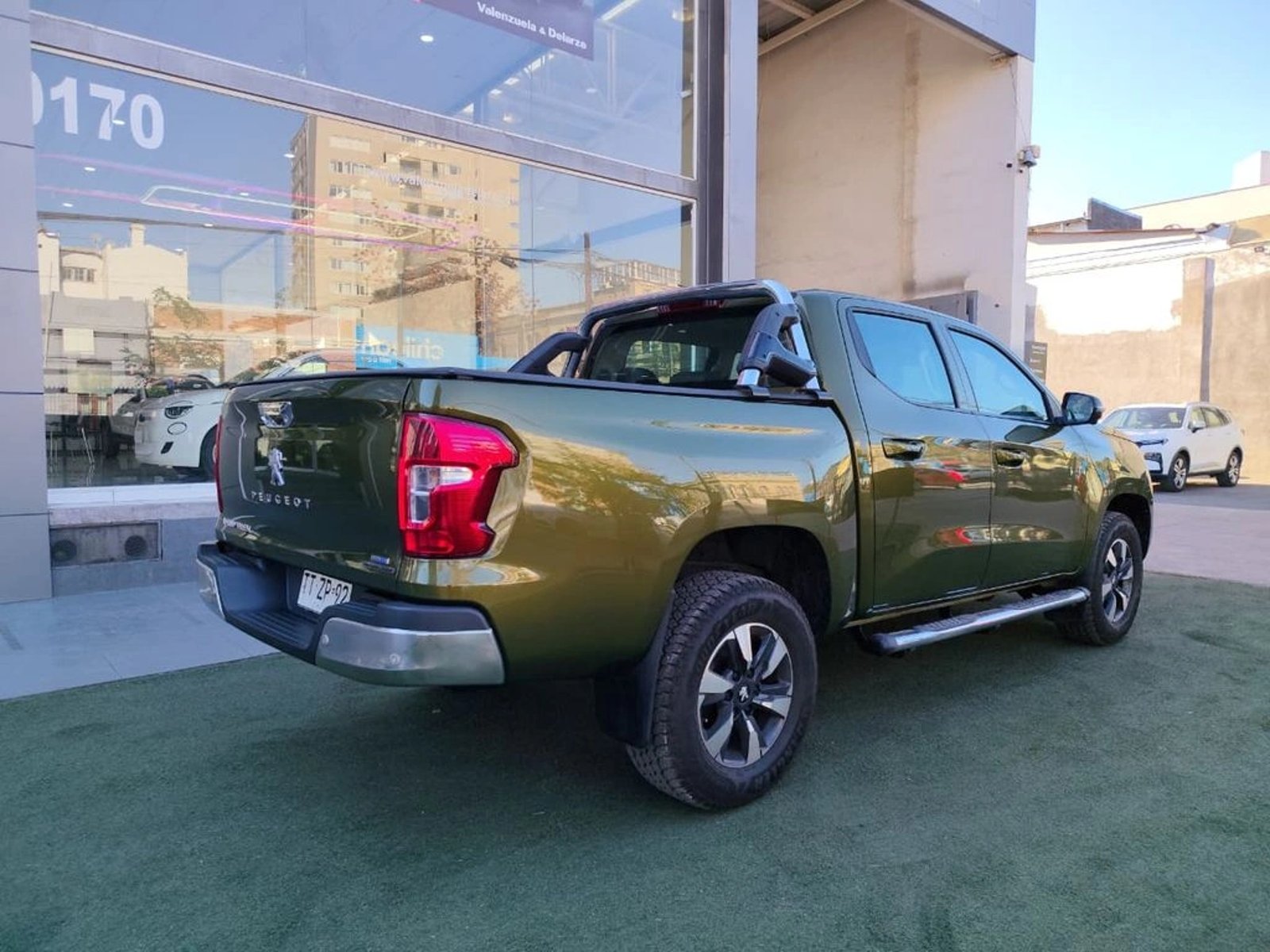 PEUGEOT LANDTREK Active BlueHDi 180 4x4 2024 - Imagen 8 de 15