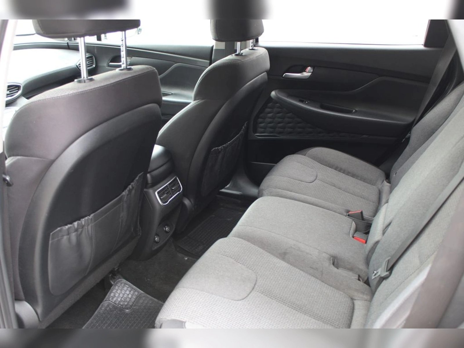 Hyundai SANTA FE TM 2.5 AUT 2022 - Imagen 7 de 11