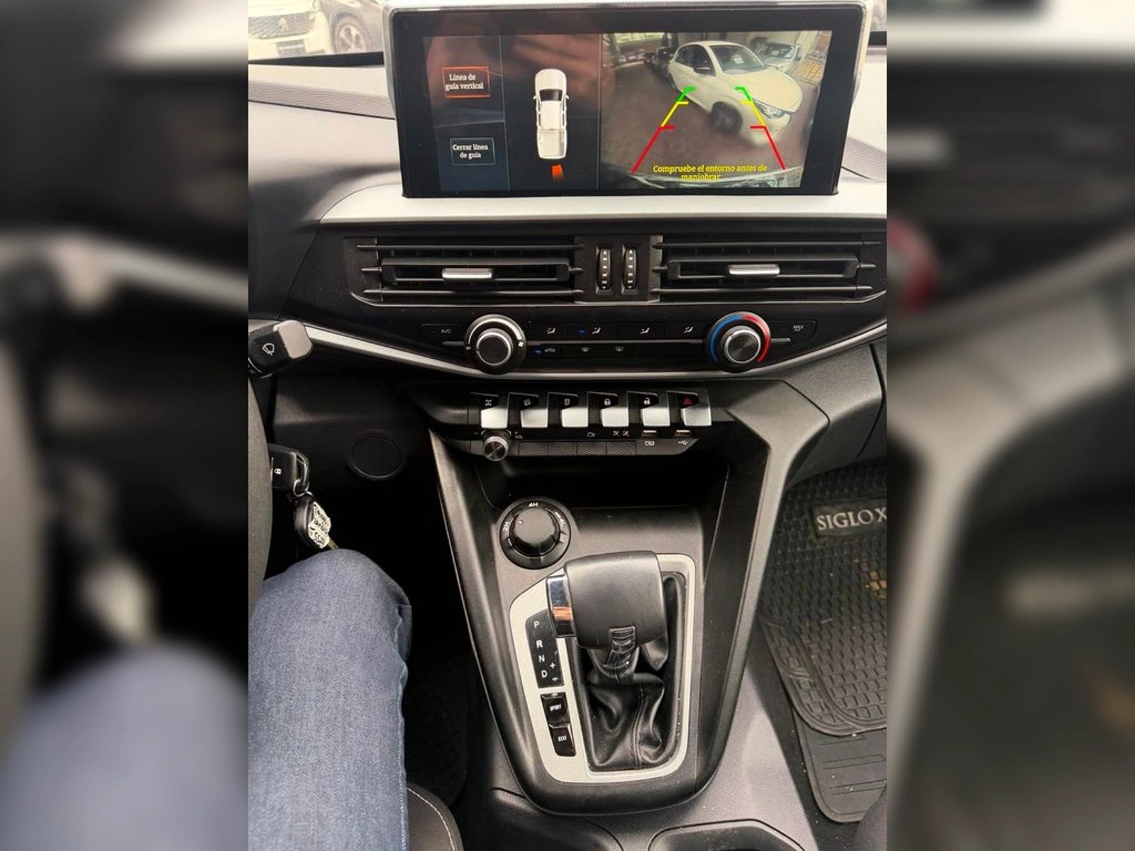 Peugeot LANDTREK Active BlueHDi 180 4x4 AT 2025 - Imagen 10 de 11