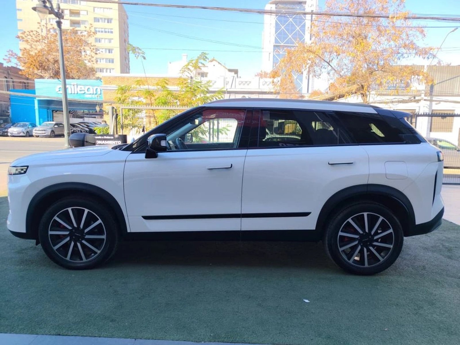 Jaecoo 7 SUMMIT 1.6TGDI DCT-7 AWD 2025 - Imagen 7 de 20