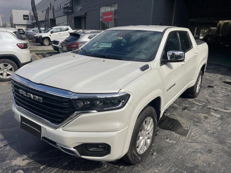 RAM RAMPAGE BIG HORN 2.2L TD 2026