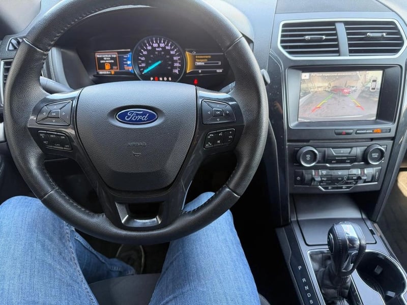 Ford EXPLORER XLT 3.5 4x2 3R. 2018 - Imagen 9 de 13