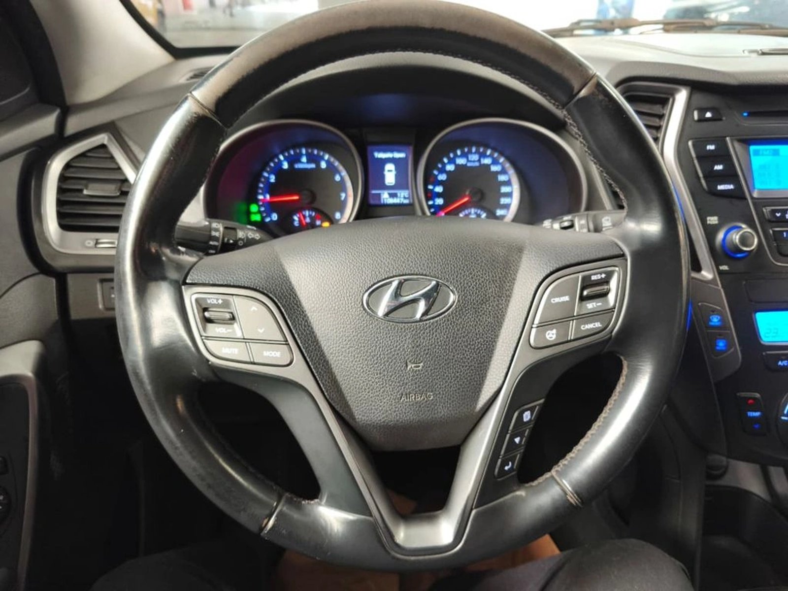 HYUNDAI SANTA FE 2.4 GLS 2013 - Imagen 10 de 20