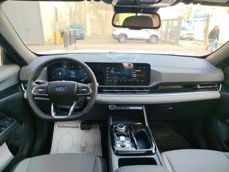 Ford TERRITORY Titanium FHEV 1.5L AT 2026 - Imagen 14 de 16