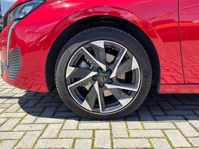 Peugeot 308 Allure Hybrid 136hp AT 2026 - Imagen 9 de 18