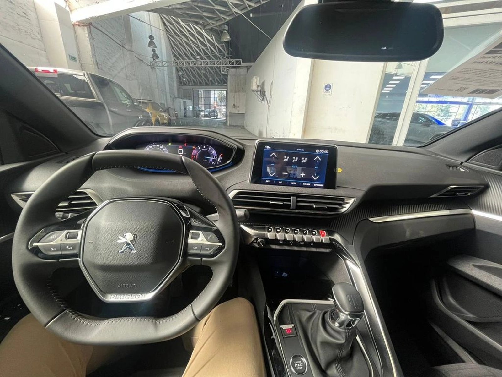 Peugeot 3008 Active Pack Puretech 130 2026 - Imagen 10 de 13