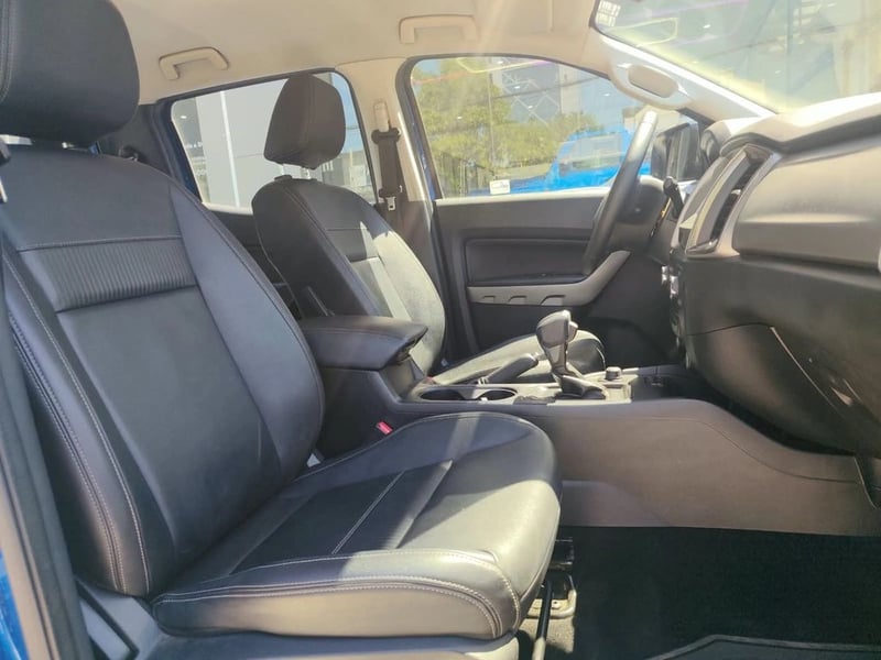 Ford RANGER Limited 4x4 3.2L 2023 - Imagen 13 de 16
