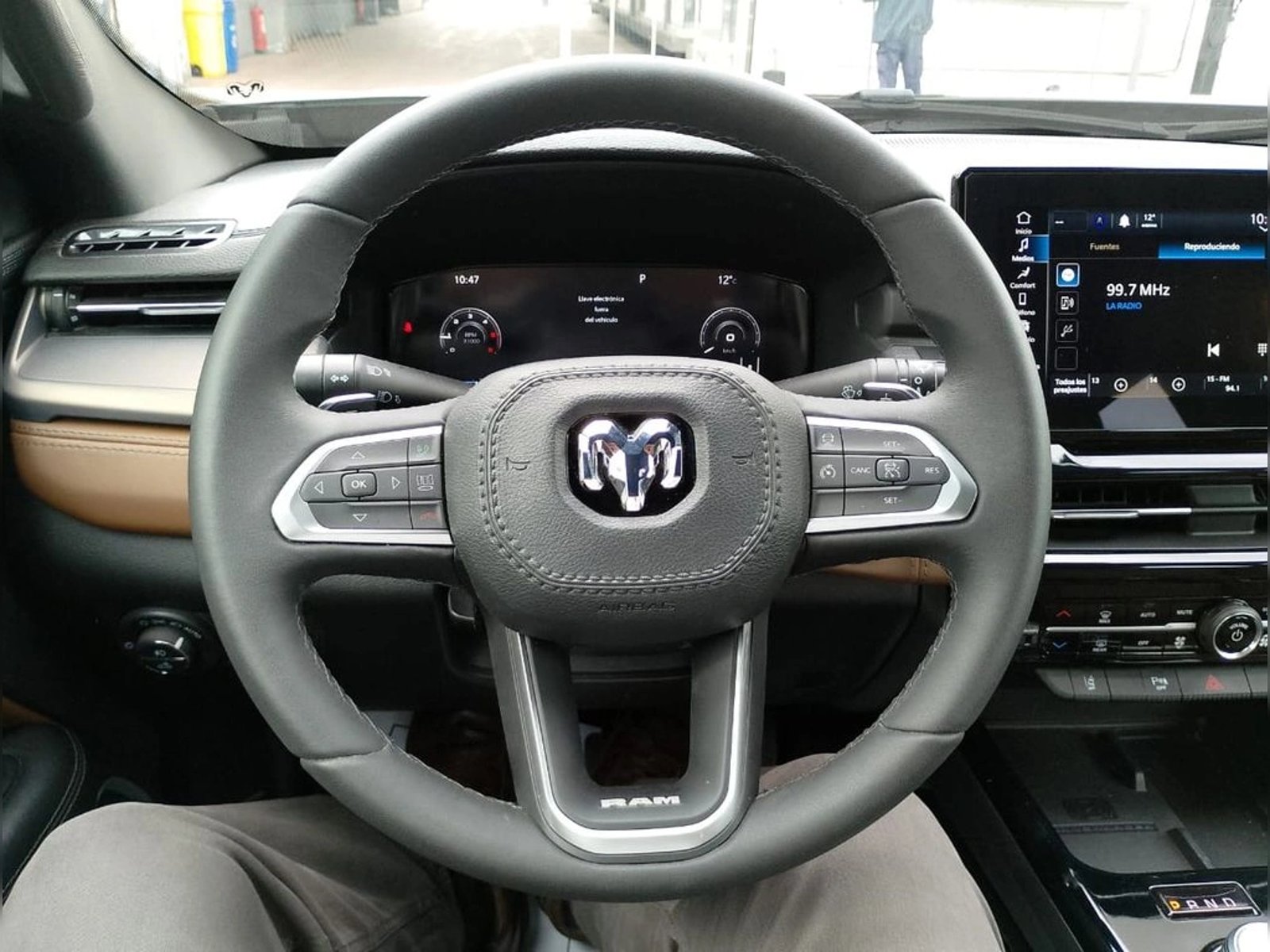 RAM RAMPAGE Laramie 2024 - Imagen 10 de 18