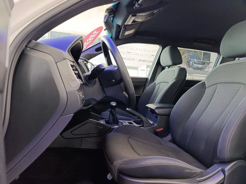 SsangYong GRAND MUSSO 2.2 4X2 MT FULL-QL612 2024 - Imagen 18 de 20