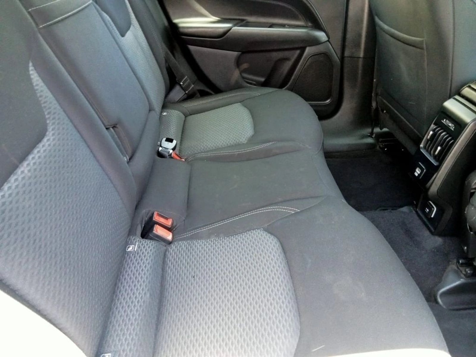 JEEP COMPASS SPORT 1.3 AT 4x2 2023 - Imagen 15 de 20