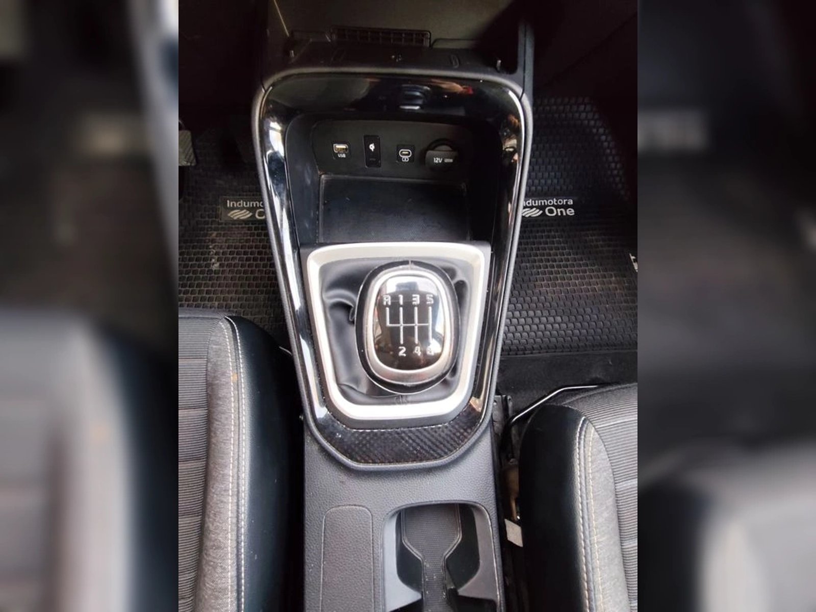 Kia SONET EX 1.5L 6MT FULL(2111) 2024 - Imagen 15 de 17