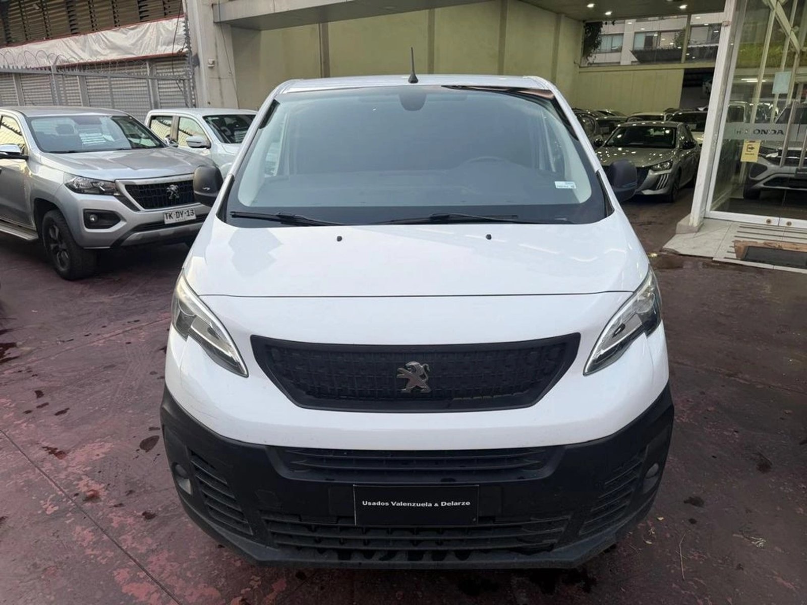 Peugeot EXPERT L3 BlueHDi 145 2024 - Foto 2 de 12