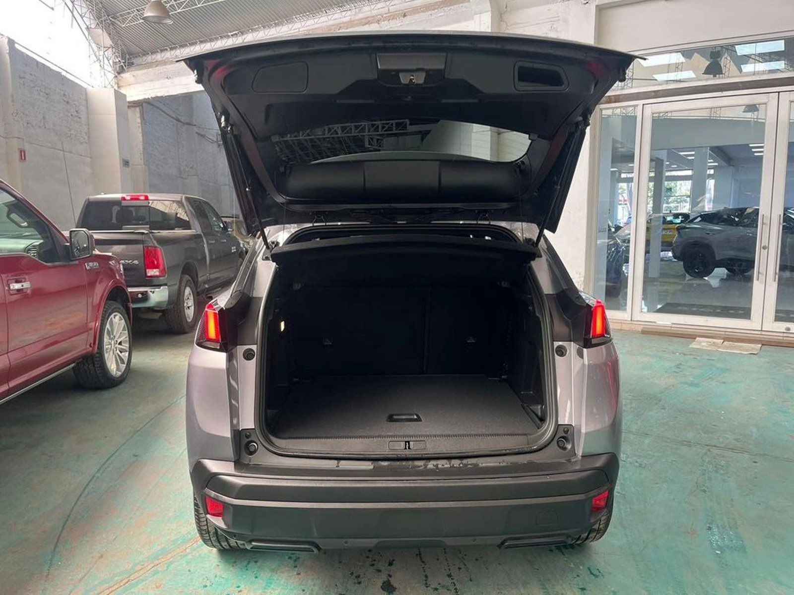 Peugeot 3008 Active Pack Puretech 130 2026 - Imagen 8 de 13