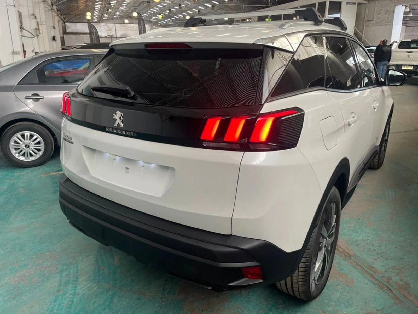 Peugeot 3008 Active Pack Puretech 130 2026 - Foto 5 de 15