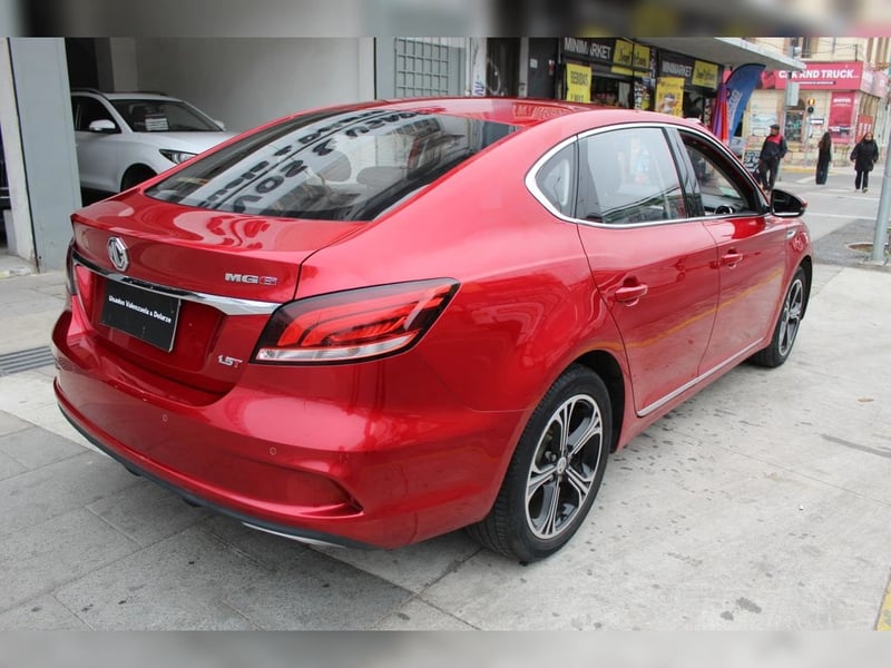 MG 6 DLX 1.5 AUT 2020 - Imagen 4 de 10
