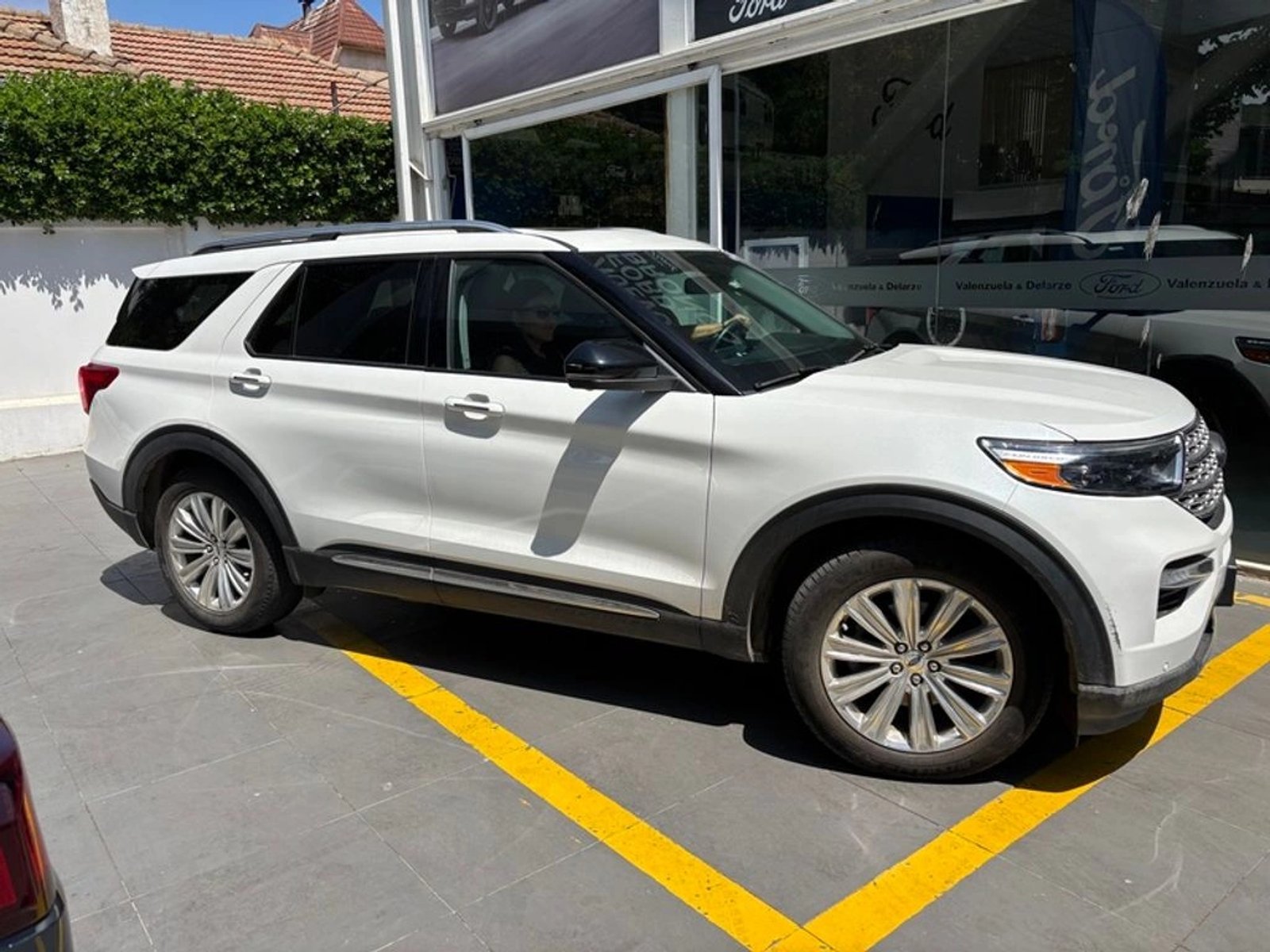 FORD EXPLORER LTD 2.3 AUT 2023 - Imagen 6 de 14
