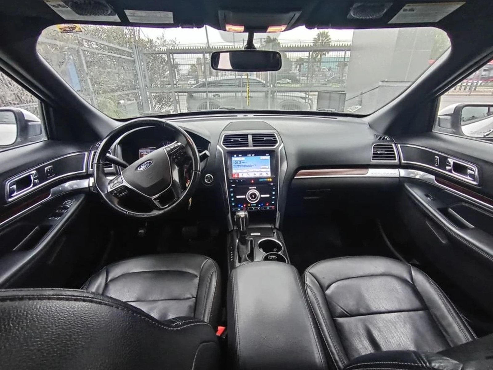 Ford EXPLORER Limited Ecoboost 2.3L 4x4 2020 - Imagen 11 de 14