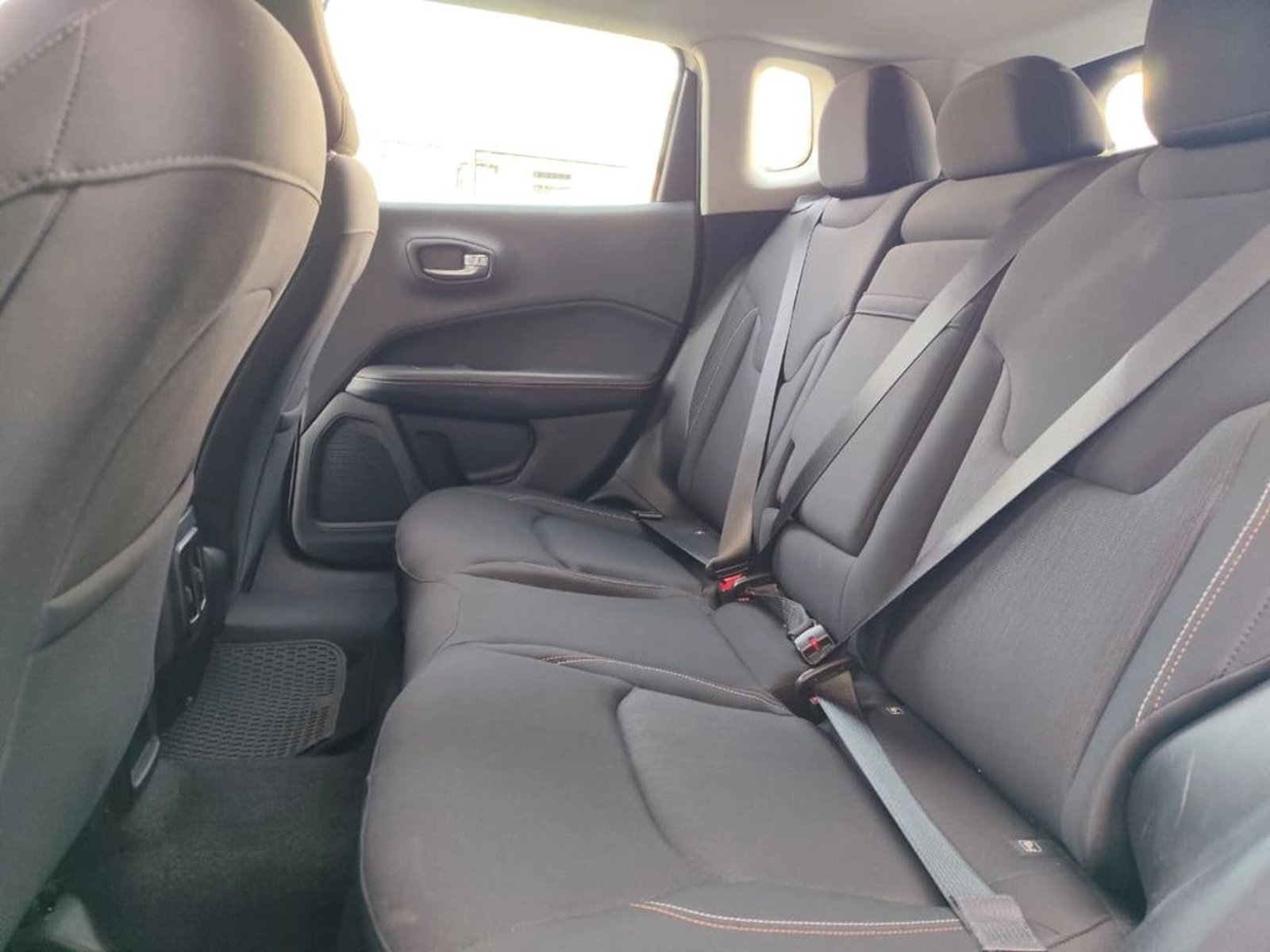 JEEP COMPASS Sport 2.4 2021 - Imagen 17 de 17