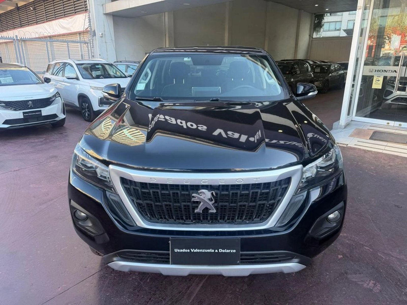 Peugeot LANDTREK Active BlueHDi 180 4x4 AT 2024 - Foto 2 de 13