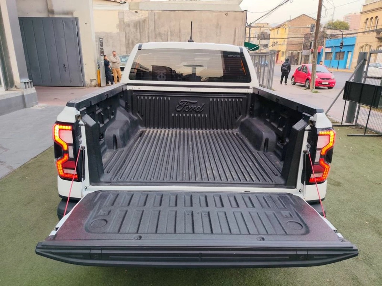 Ford RANGER Raptor 3.0 4WD 2025 - Imagen 8 de 20