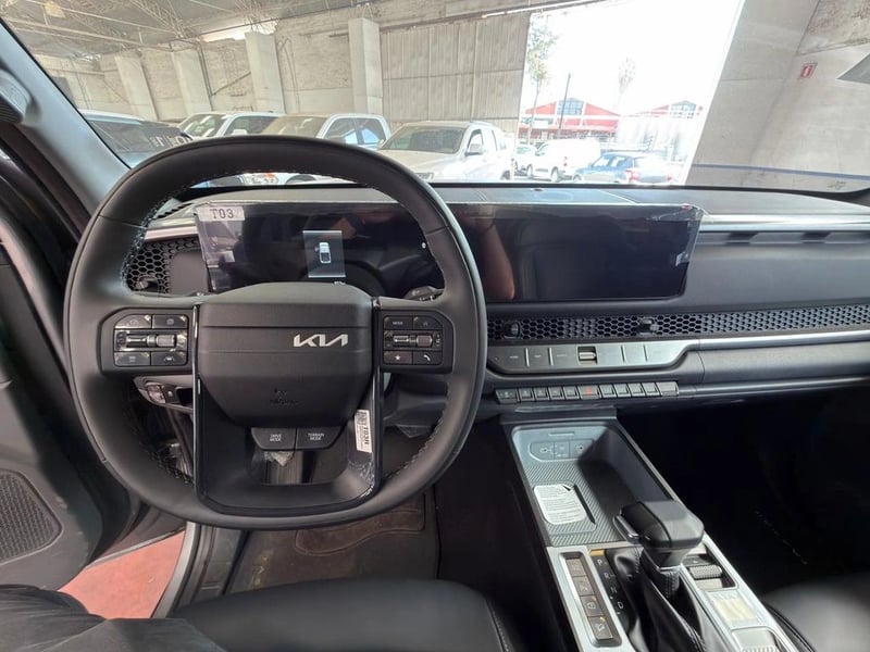 Kia TASMAN EX 2.2T DSL 8AT 4X4 FULL (2442) 2026 - Imagen 12 de 12