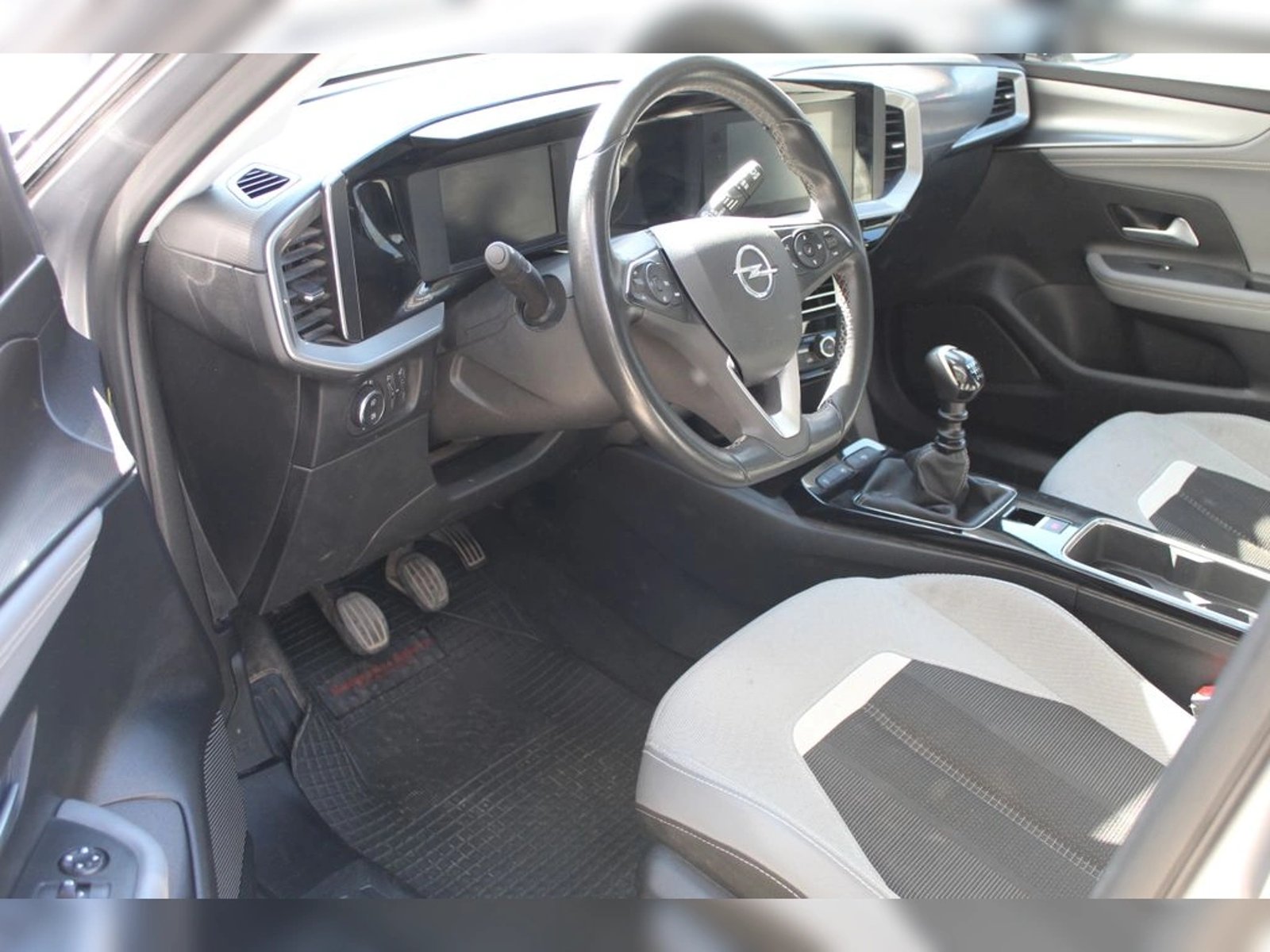 OPEL MOKKA Elegance 2024 - Imagen 10 de 15