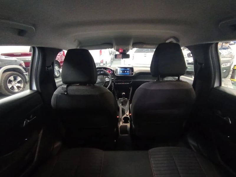 Peugeot 208 Active Pack BlueHDi 100 2023 - Imagen 14 de 14