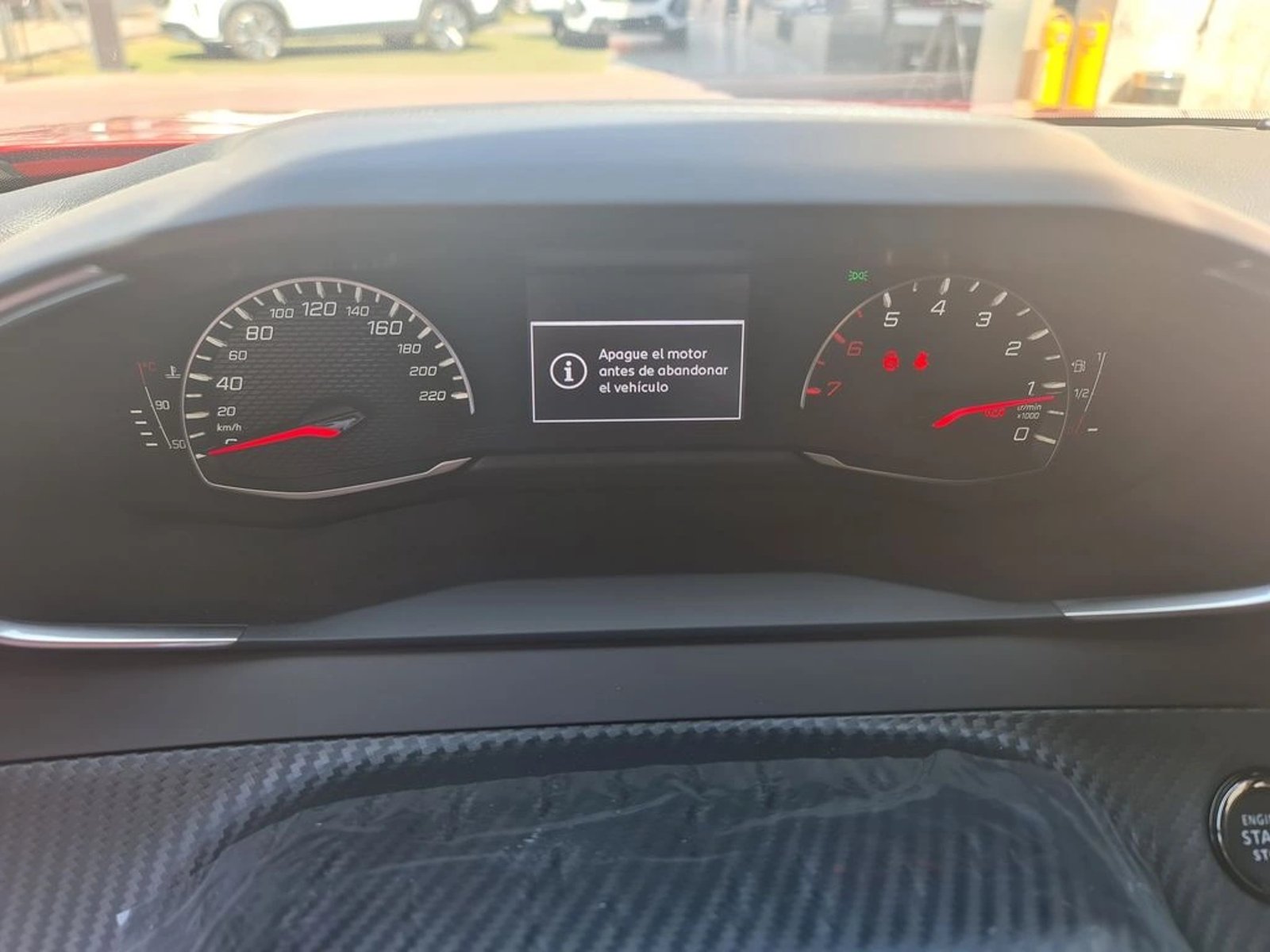 PEUGEOT 2008 MCA Active Puretech 130 2025 - Imagen 14 de 17
