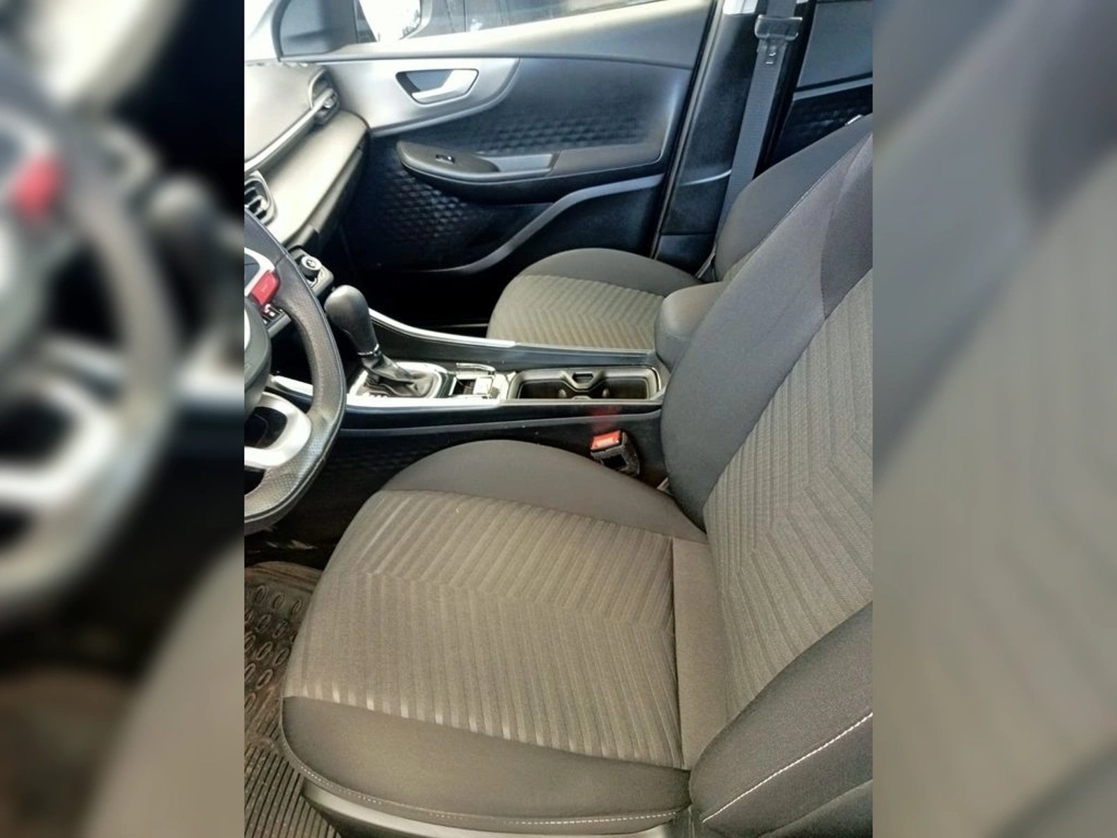 FIAT FASTBACK Audace CVT 1.0 2024 - Imagen 6 de 17