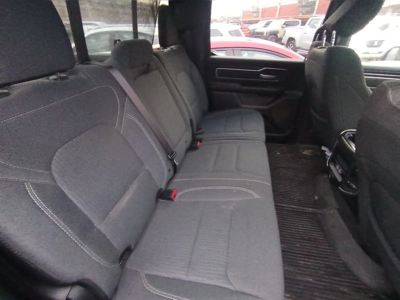 RAM 1500 BIGHORN N.E 3.6 V6 MILD HYBRID 305 HP 4X4 AT 2022 - Imagen 7 de 9