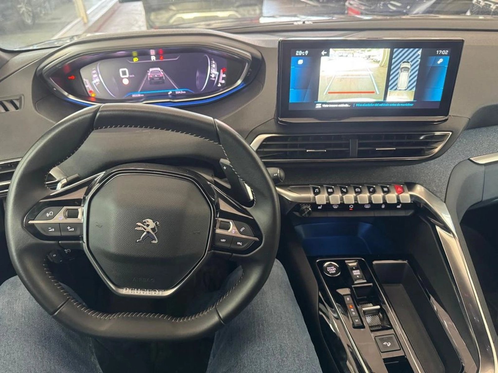 PEUGEOT 5008 Allure 1.6 THP 165HP EAT6 2024 - Imagen 11 de 17