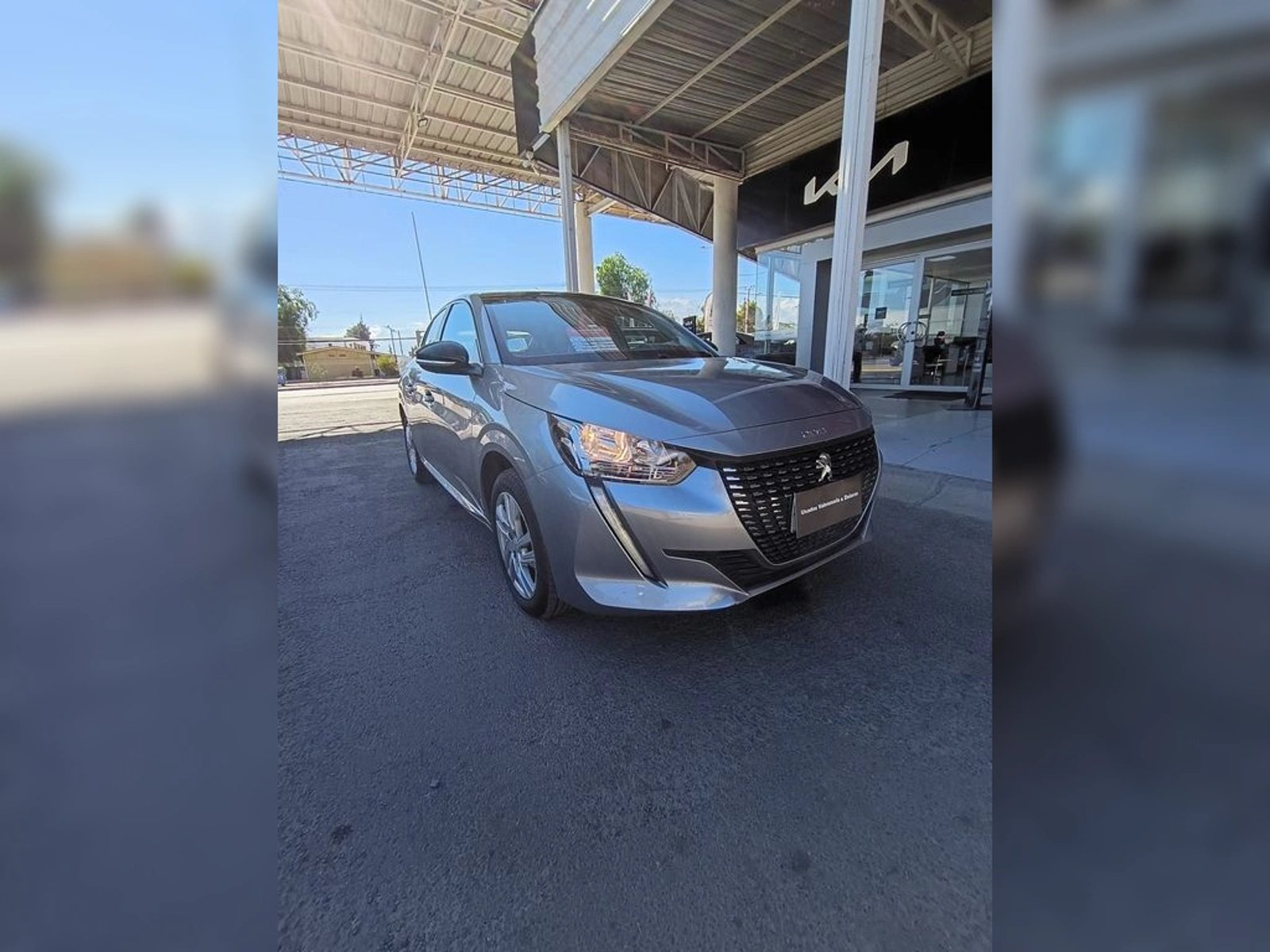 PEUGEOT 208 Style Puretech 75 2024 - Imagen 7 de 16