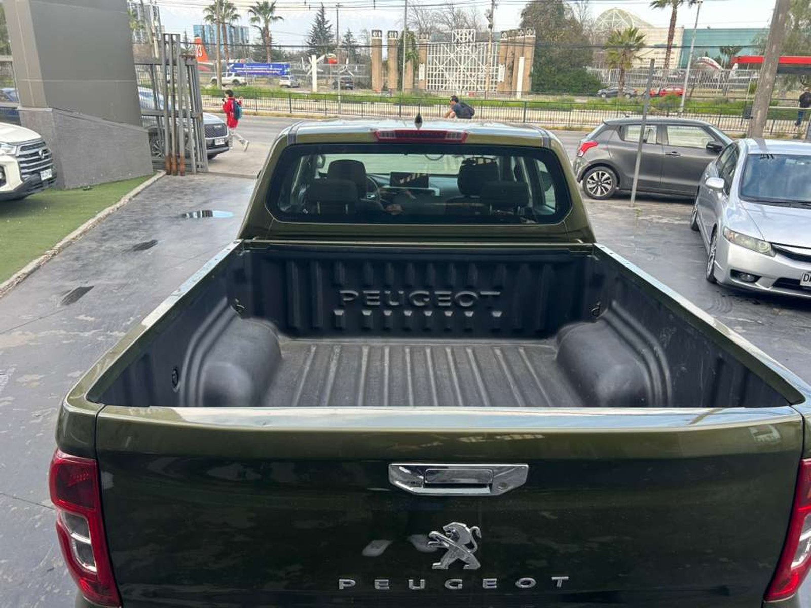 PEUGEOT LANDTREK Active BlueHDi 180 4x4 AT 2024 - Imagen 7 de 18