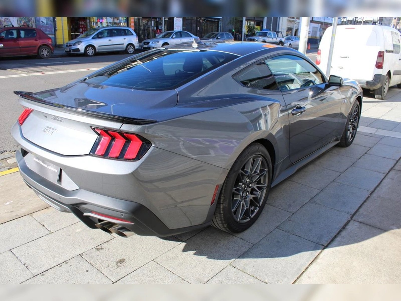 Ford MUSTANG Coupe GT Premium 5.0L AT 2025 - Foto 3 de 10