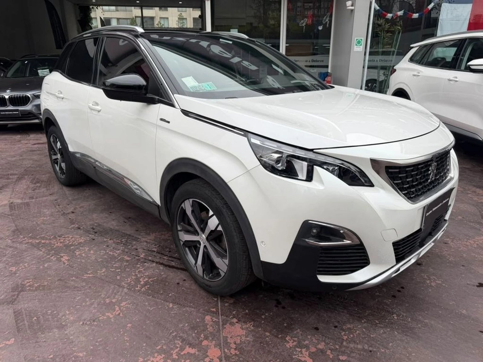 Peugeot 3008 GT LINE 1.6 2019 - Foto 3 de 14