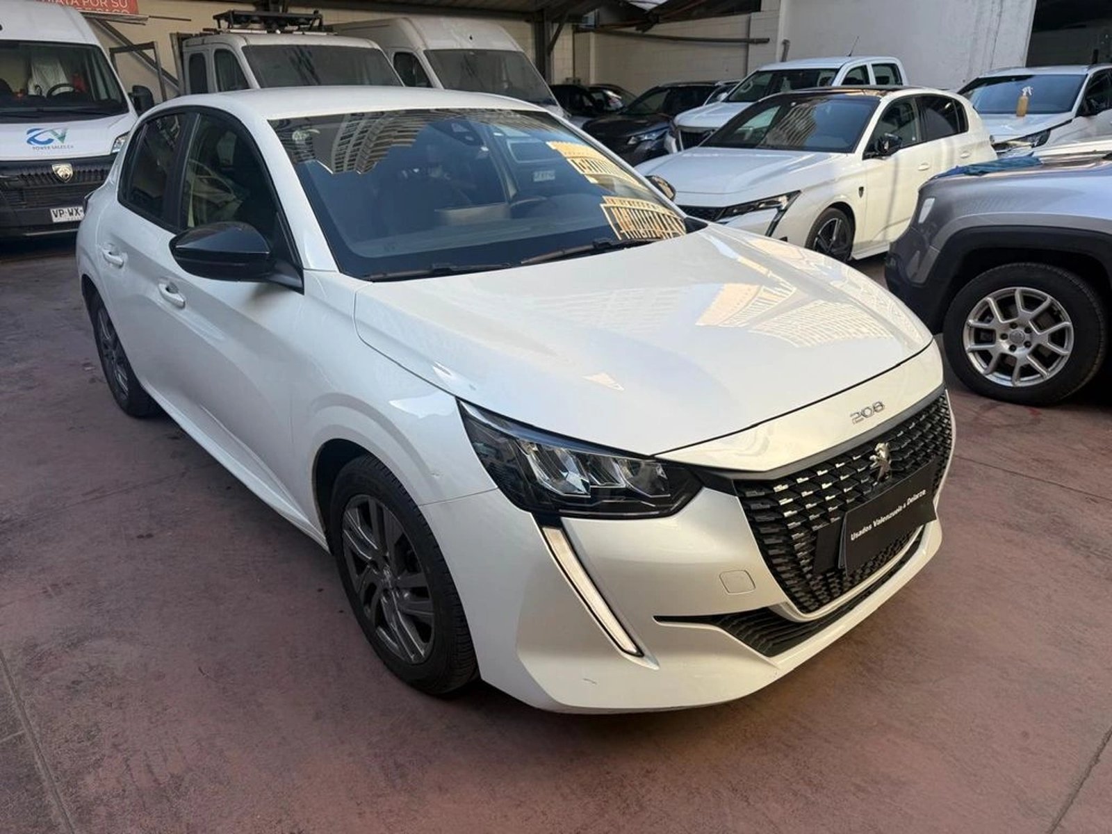 PEUGEOT 208 ACTIVE HDI 2023 - Imagen 3 de 18