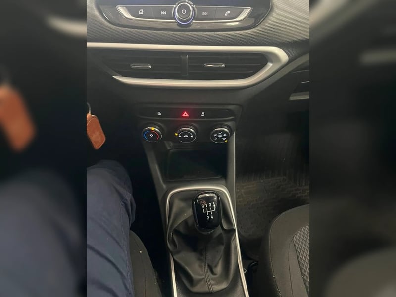 Chevrolet TRACKER 1.2T 2022 - Imagen 11 de 14