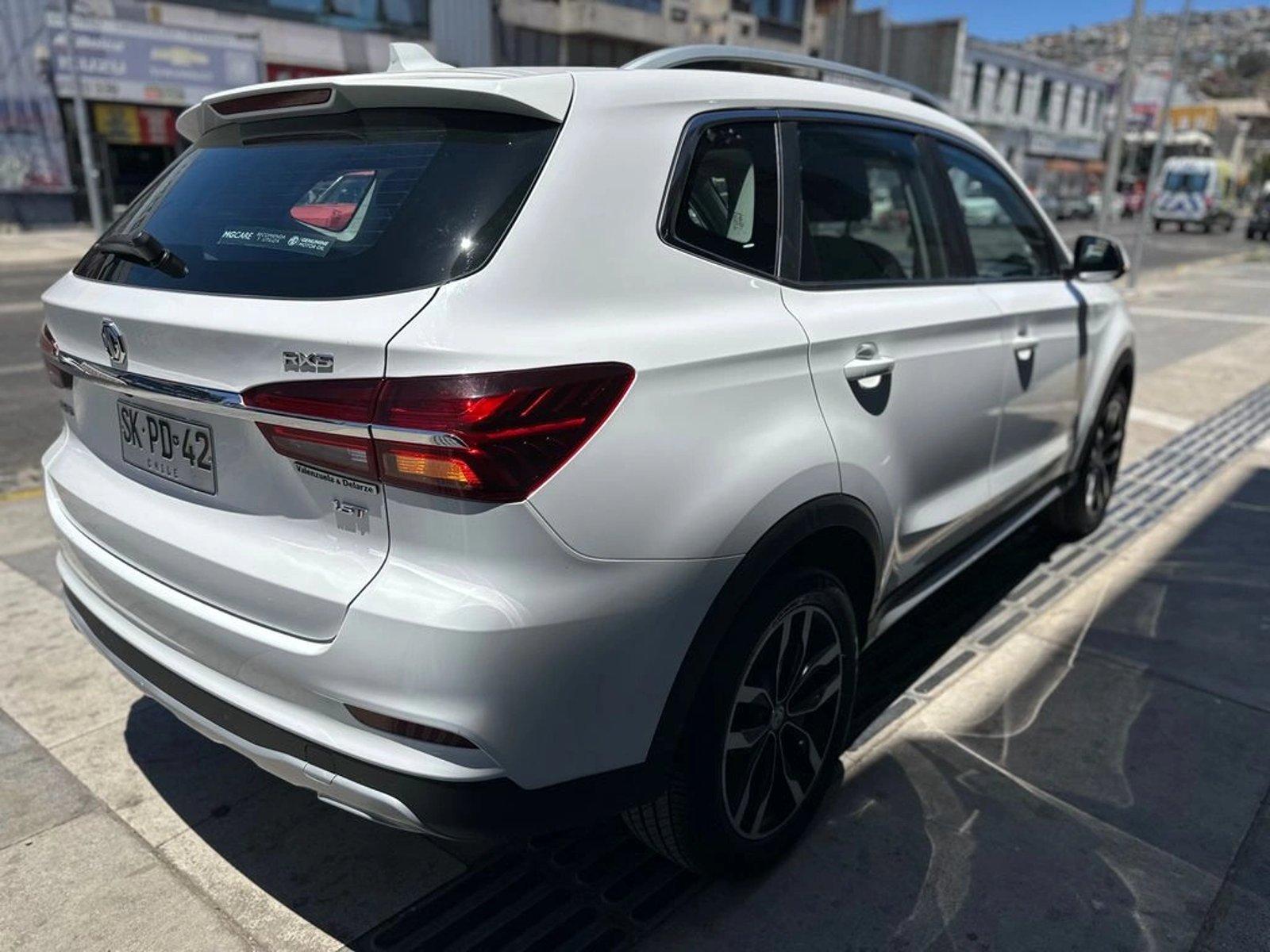 MG RX5 1.5T STD 2023 - Foto 3 de 8