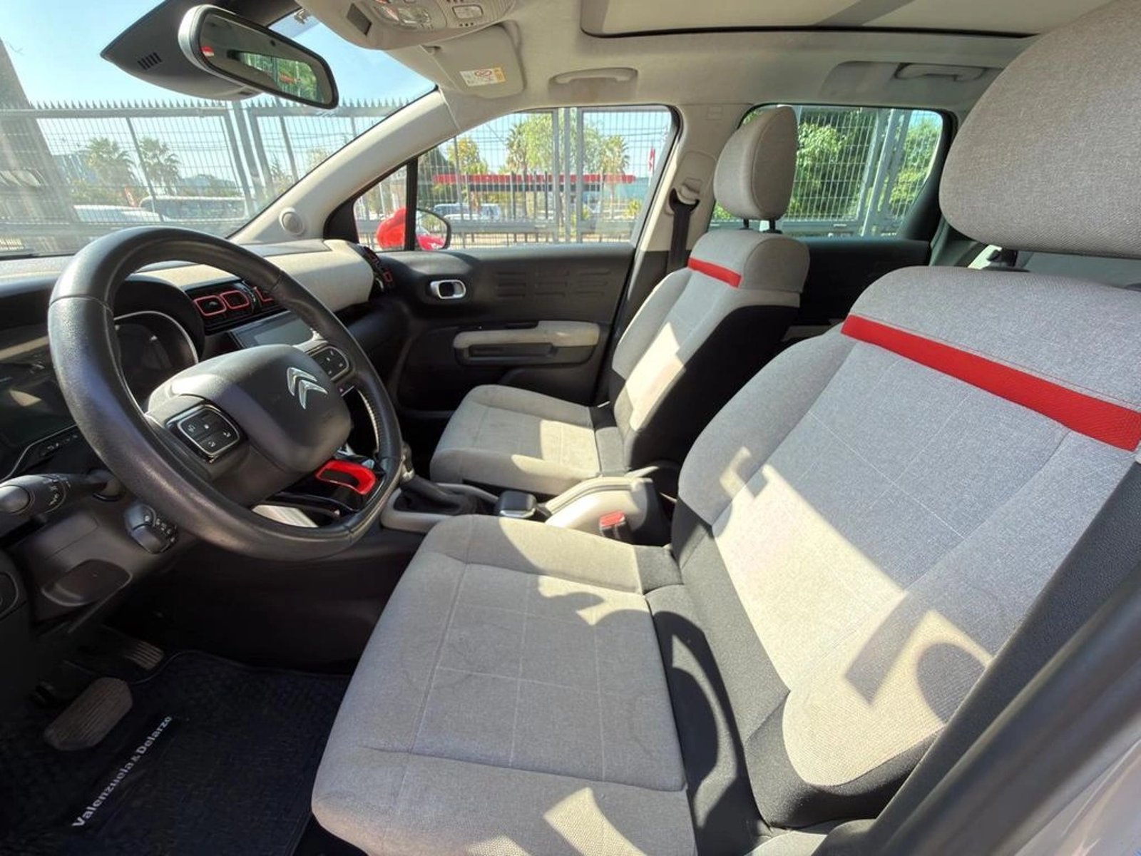 CITROEN C3 AIRCROSS Shine 2018 - Imagen 10 de 16