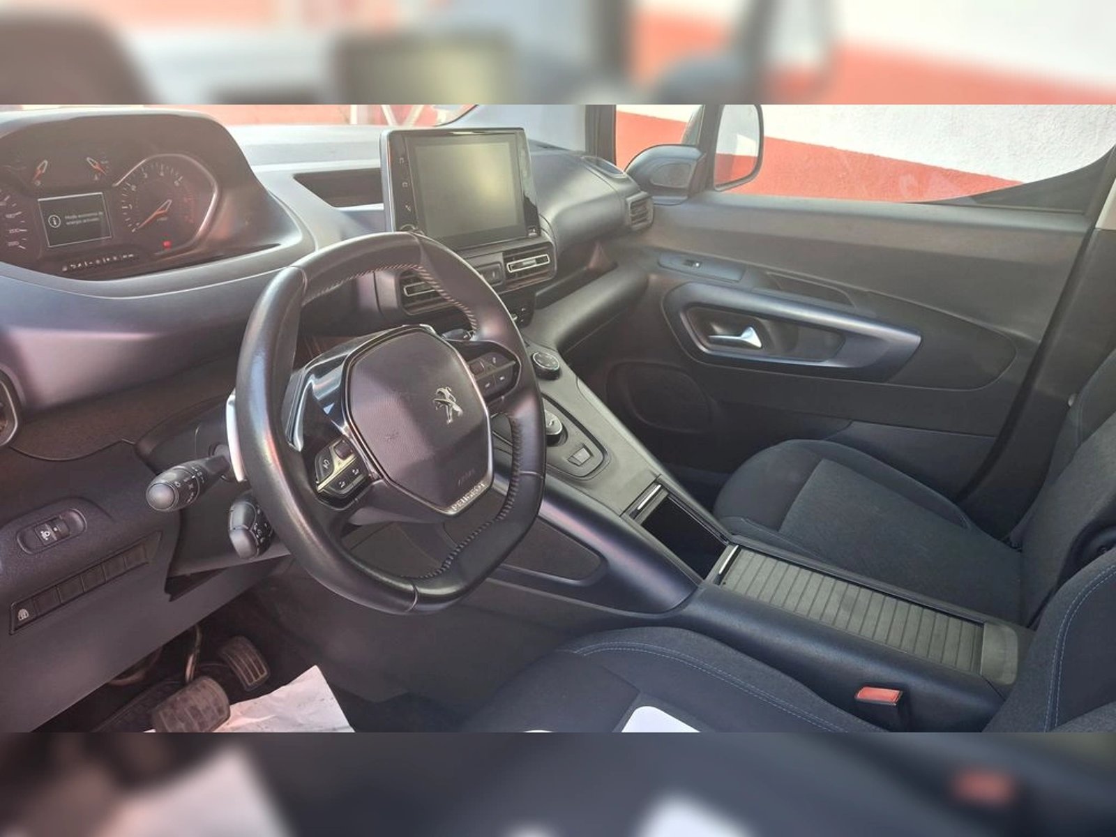 PEUGEOT RIFTER Allure Puretech 130 EAT8 2022 - Imagen 6 de 17