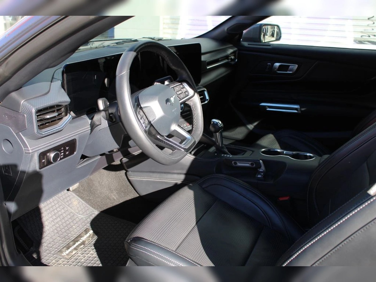 Ford MUSTANG Coupe GT Premium 5.0L AT 2025 - Imagen 6 de 10
