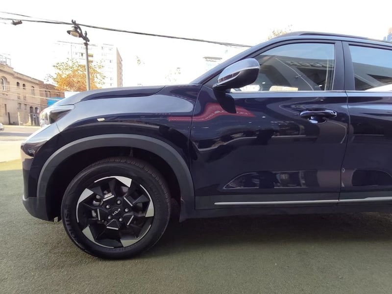 Kia SONET EX 1.5L 6MT FULL(2111) 2024 - Imagen 9 de 17