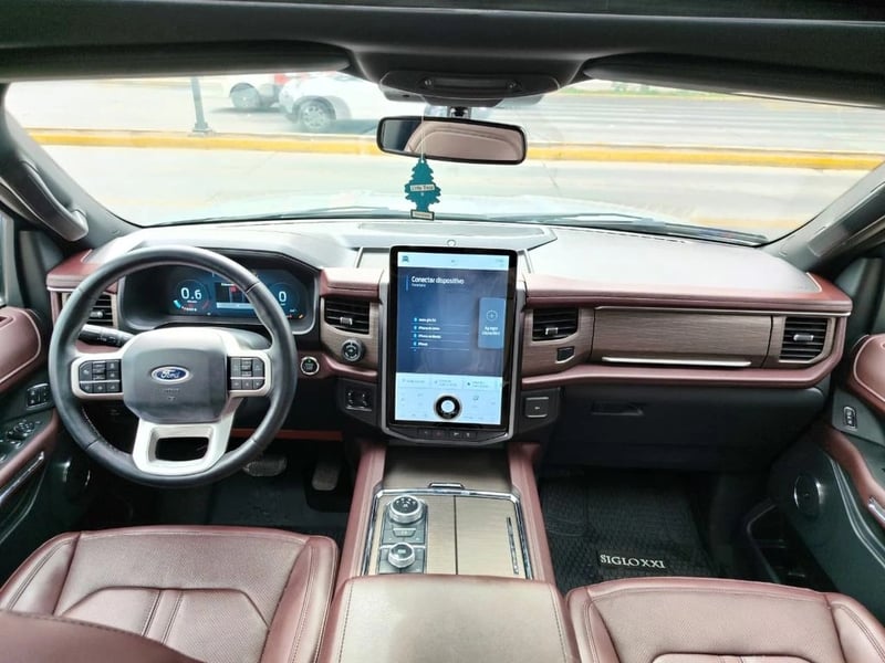 Ford EXPEDITION 3.5 LIMITED 4WD AT 5P 2023 - Imagen 17 de 20