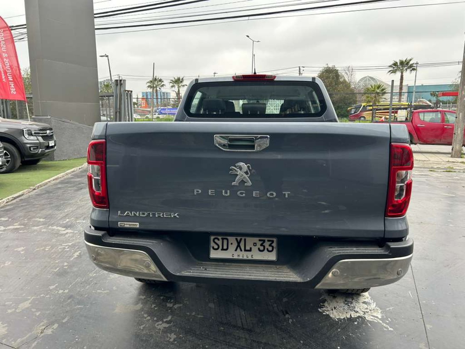 PEUGEOT LANDTREK Action4 BlueHDi 180 4x4 MT 2022 - Imagen 6 de 18