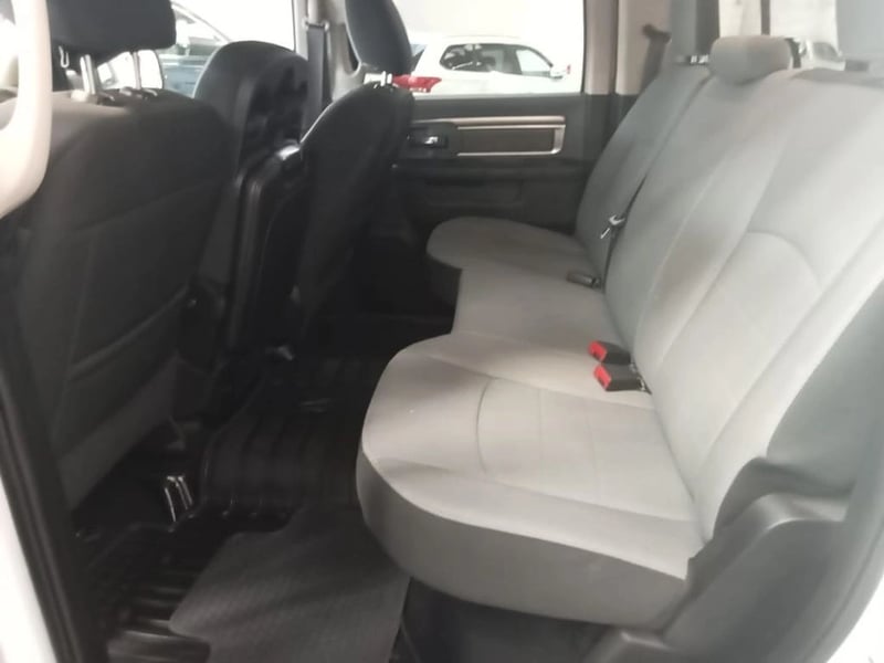 RAM 1500 SLT CREW CAB 2022 - Imagen 15 de 17