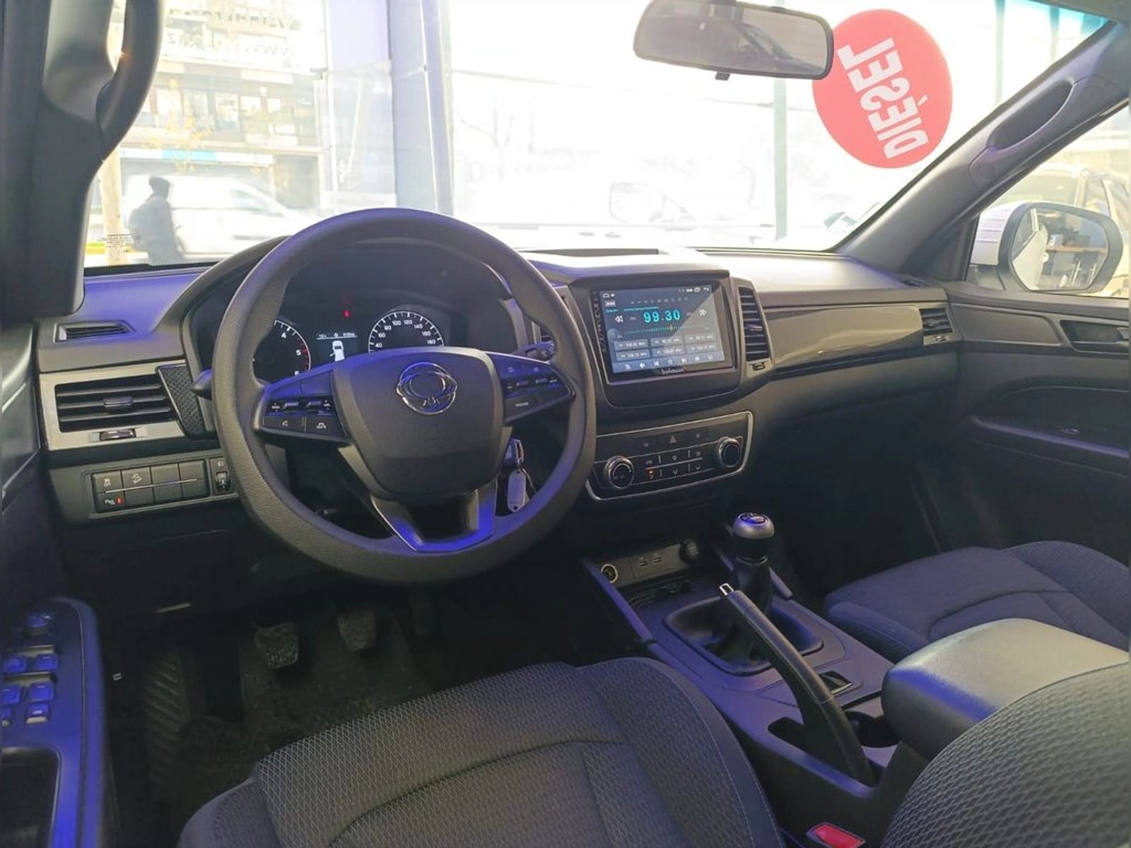 SSANGYONG GRAND MUSSO GLX 2024 - Imagen 13 de 20