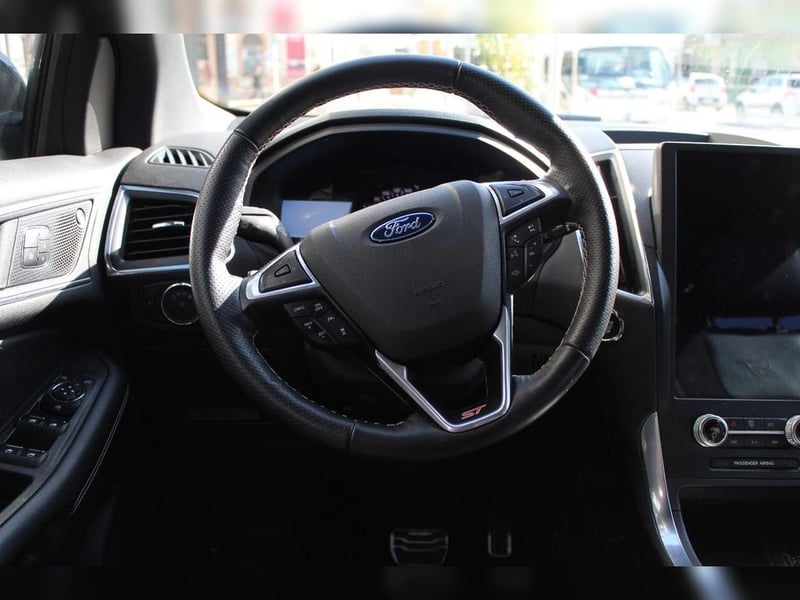 Ford EDGE 2.7 ST ECOBOOST AWD V6 AT 5P 2022 - Imagen 9 de 13