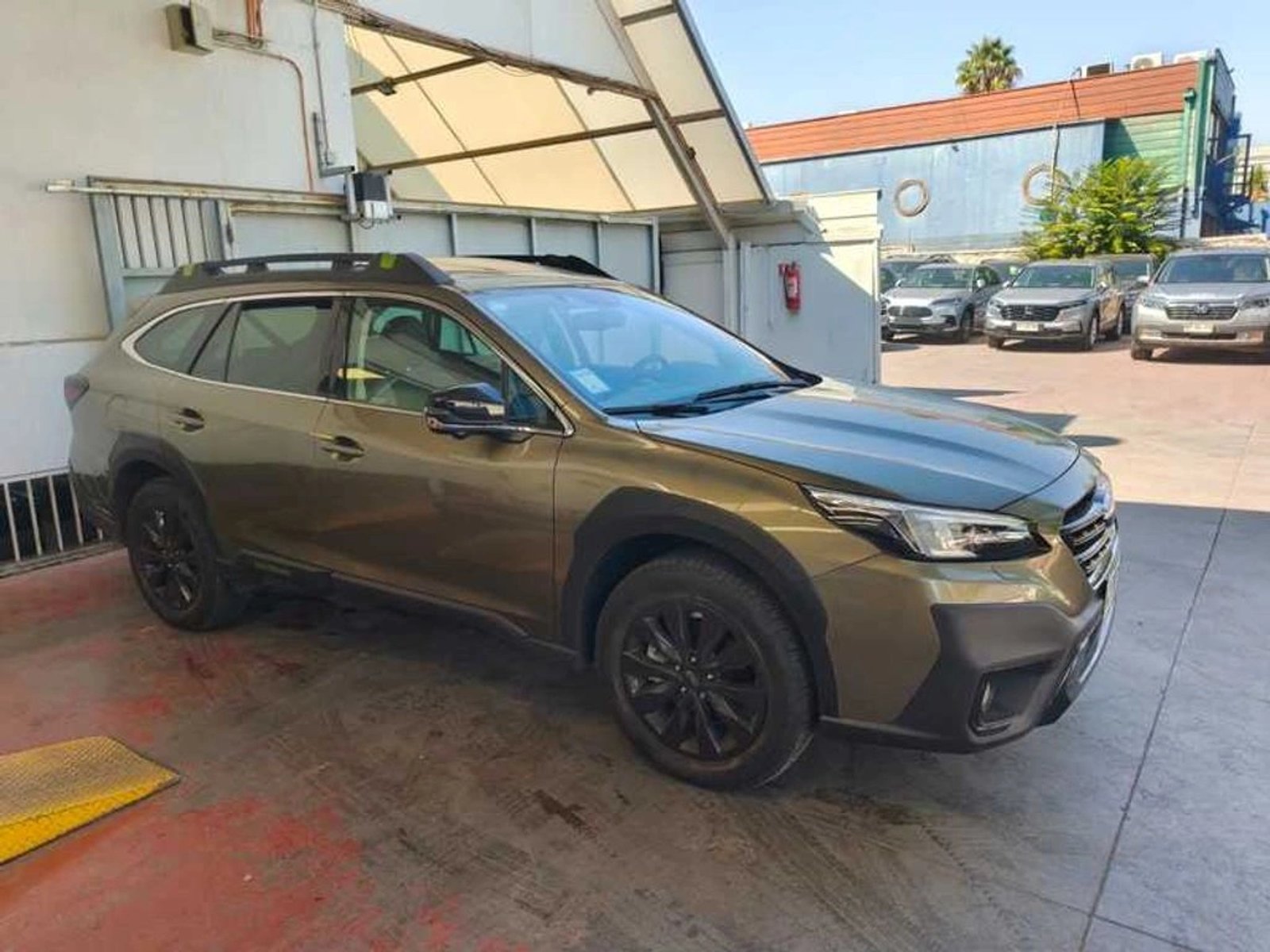 SUBARU OUTBACK 4X4 2.5 AUT 2025 - Imagen 8 de 15