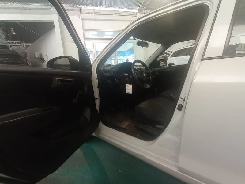 Suzuki SWIFT GA 2018 - Imagen 9 de 14